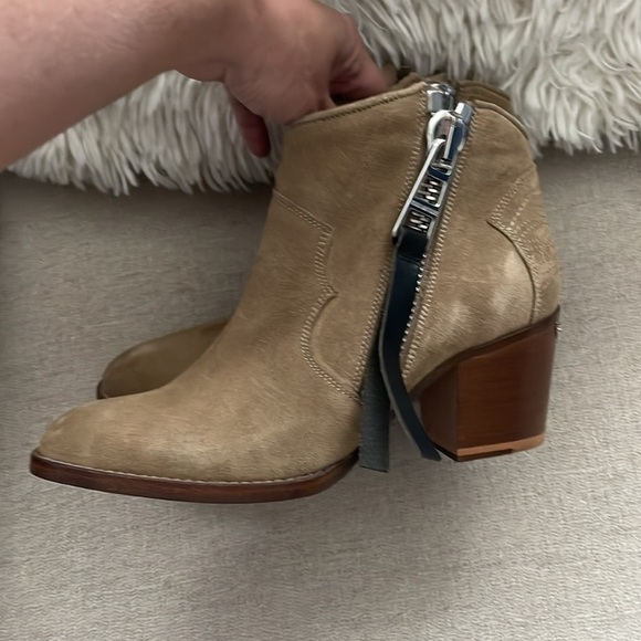 Zadig & Voltaire Molly Suede Ankle Boots - Picture 8 of 9
